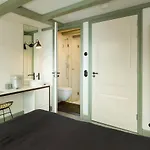 Hotel The Red Ox - Super Canal View Amsterdam