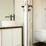 The Red Ox - Super Canal View Hotel 3*